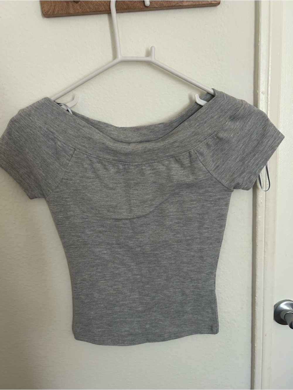 Edikted Grey Off-Shoulder Stretchy Knit Top